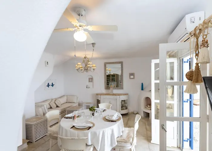 Mykonos Psarou Place Villa