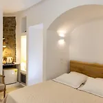 Mykonos Psarou Place With Private Jacuzzi 프사로우