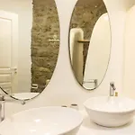 Mykonos Psarou Place With Private Jacuzzi 빌라 프사로우