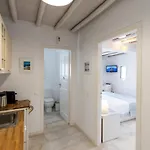 Mykonos Psarou Place With Private Jacuzzi