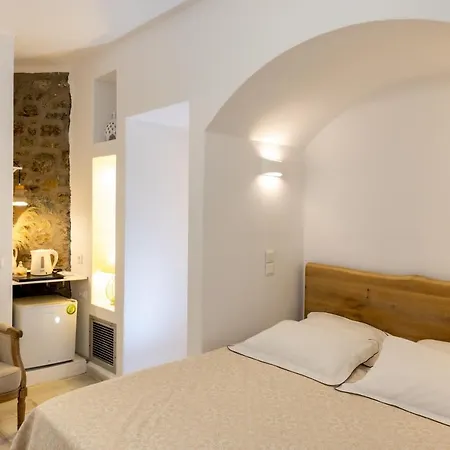 Mykonos Psarou Place With Private Jacuzzi פסארו