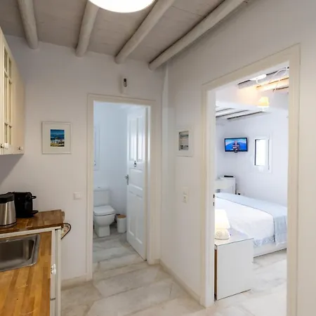 Mykonos Psarou Place